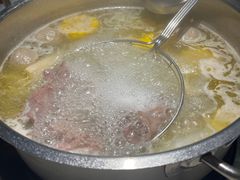 -浪里寻·臻牛养生牛肉火锅(方圆荟店)