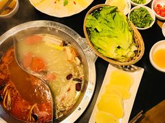 -大龙燚火锅(五一广场店)