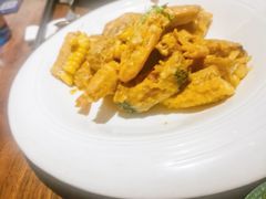 -港丽餐厅(杭大店)