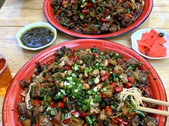 -犟一碗双椒鸡面(得意世界店)