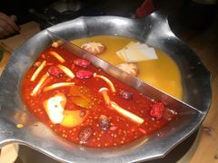 台式麻辣锅-湊湊火锅·茶憩(杭州湖滨银泰in77店)