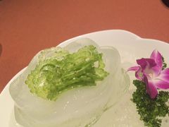 -左庭右院鲜牛肉火锅黑金店(陆家嘴中心店)
