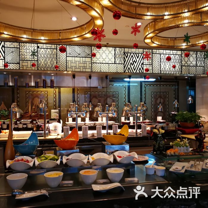 百纳瑞汀酒店自助餐图片