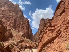 -天山神秘大峡谷