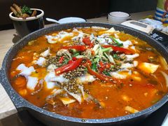 -山城外·非遗酸菜鱼(财富中心店)