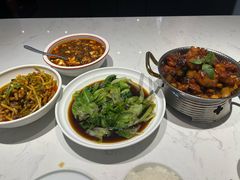 -峨嵋小镇·川菜(勒泰中心店)