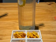 柠檬水-风光老灶麻辣香锅(大成路翠微百货店)