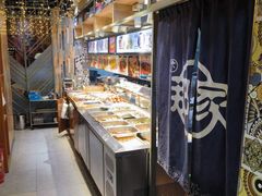 面包甜点陈列柜-那家熏酱小酒馆(珲春店)