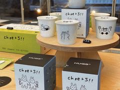 -HUGS coffee(东区店)