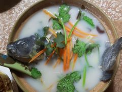 砂锅清汤弓鱼-苍洱春饭店