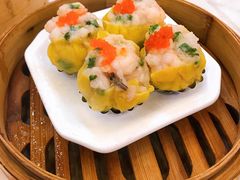 蟹黄鲜虾烧卖-龙的酒楼·手工早茶·顺德菜(近良路店)