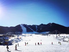 -丝绸之路山地度假区滑雪场