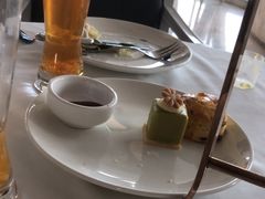 -广州塔卢特斯法国旋转餐厅