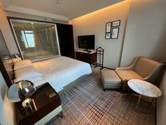 -上海龙之梦万丽酒店