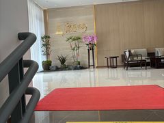 -鹿其林酒家(大学城店)