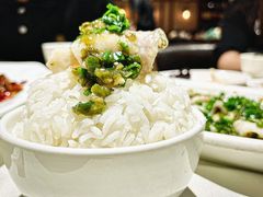 烧椒鲈鱼-尘香•传统川菜(创汇首座店)