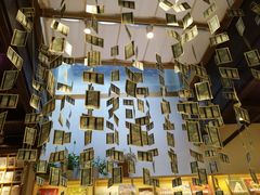 店内环境-猫的天空之城概念书店(杭州南宋御街店)