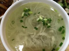 鸡汤银丝面-二孃鸡爪爪(东郊记忆店)