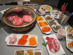 -山焱·炭火自助烤肉(周浦万达店)