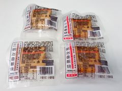 明治鱼板烧-良品铺子(五角场万达店)