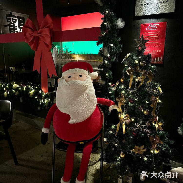 福州｜藏在华润万象楼下的氛围小酒馆