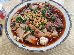 番茄味汤底-每味每客·重庆麻辣烫(国泰店)