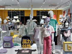 -百联奥特莱斯广场(武汉盘龙店)