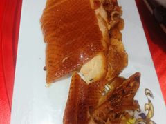 片皮鸭-黄泥岗·地道湖北菜(奥特莱斯店)