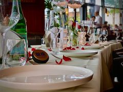 -MONICH牛排融合餐厅(和义大道购物中心店)