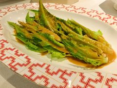 麻酱油麦菜-世博源公馆·本帮融合菜·主题包厢·江景餐厅
