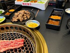 -極屋鮨牛 · 烧肉酒场(时代C馆店)