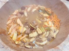 -云南野生菌石锅鱼石锅鸡(大金塔店)