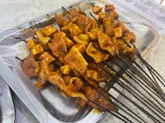-马克力木手抓炕锅烤羊肉(盐湖一小区店)