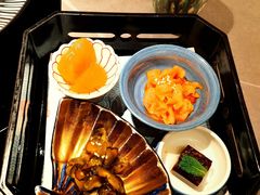 -白玉兰食品甜凤店(合生汇店)