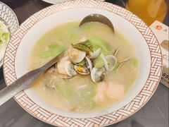 -五谷丰登农家院·地道胶东菜·海鲜烧烤(威海店)