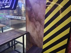 -YOGO优果密室逃脱(新佳丽广场店)