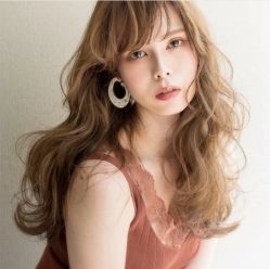 点击看大图 -时尚殿堂明星门店