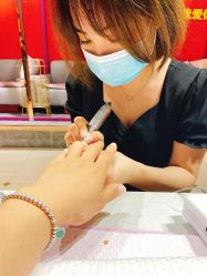 -缪斯美甲美睫