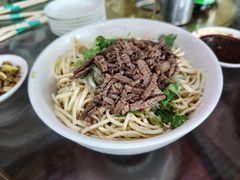 -十二忠手拉面(中华路店)