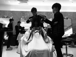 -TONI&GUY