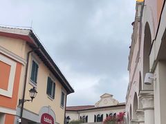 -佛罗伦萨小镇广佛名品奥特莱斯(疏港路店)