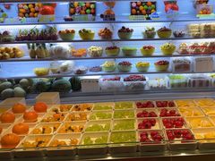 -涨巢·潮玩水疗局