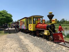 游乐设施-歌斐颂巧克力小镇