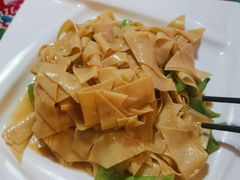 -旮旯屋东北菜(钟楼店)
