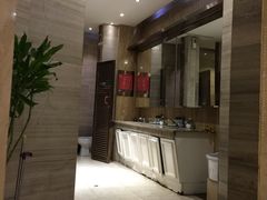 -大唐BINGO主题酒吧互动式KTV(苏宁生活广场店)