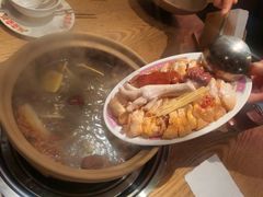 -邹开喜·炭炉鸡煲·海鲜火锅(虹口足球场店)