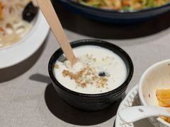 自制酸奶-耶里夏丽·丝路新疆菜·清真食品(徐汇南丹东路臻选店)