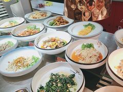 -腾阁自助餐厅(朝林广场店)