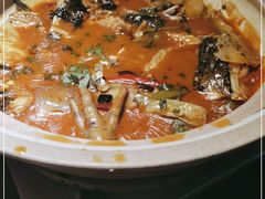 -魏铭鱼头捞饭(晋阳路店)