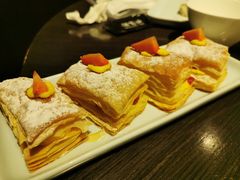 拿破仑草莓酥-万丽轩·粤菜(王府井金茂万丽酒店)